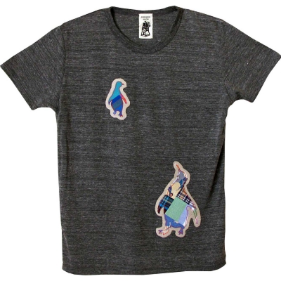 ペンギンのパッチワークのＴシャツ。